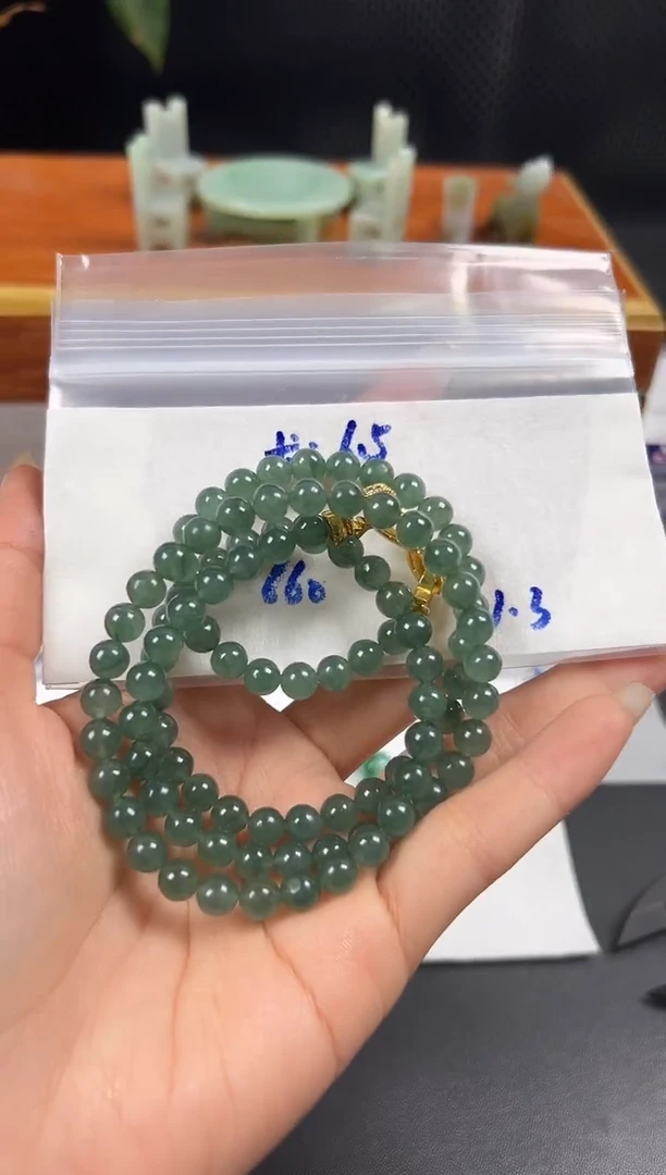 未镶嵌定制翡翠翡翠毛货抛光多样性发货拍一发一