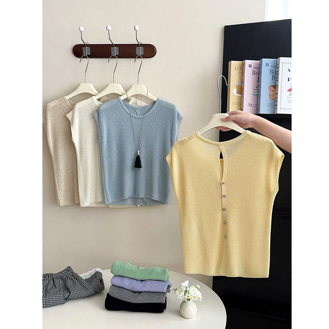 法式后露背系纽扣镂空冰丝针织衫女夏温柔风显瘦百搭坎肩背心上衣