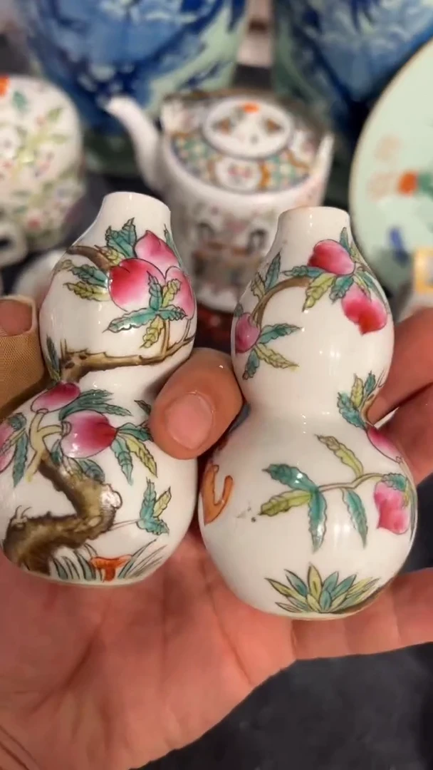 摆件瓷摆件瓷摆件桃子葫芦