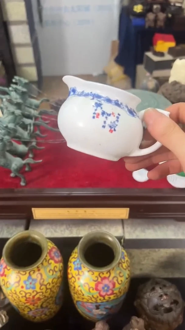 瓷片甬益轩雅玩阁