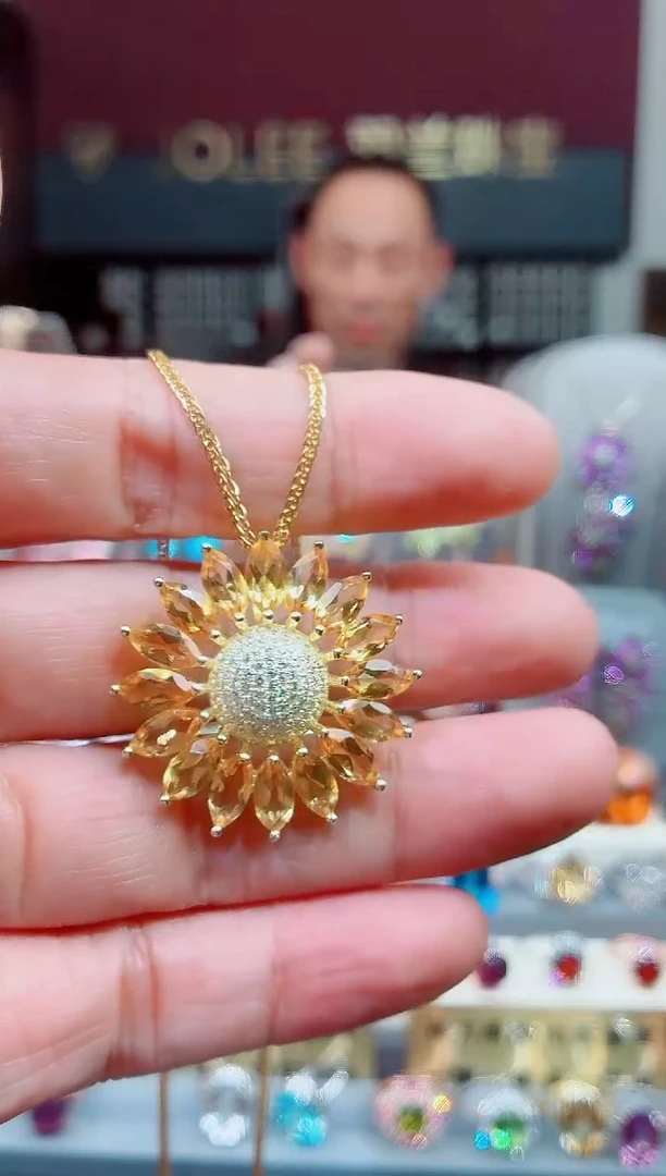 吊坠(赠链)银S925镶嵌黄晶糯*黄晶吊坠