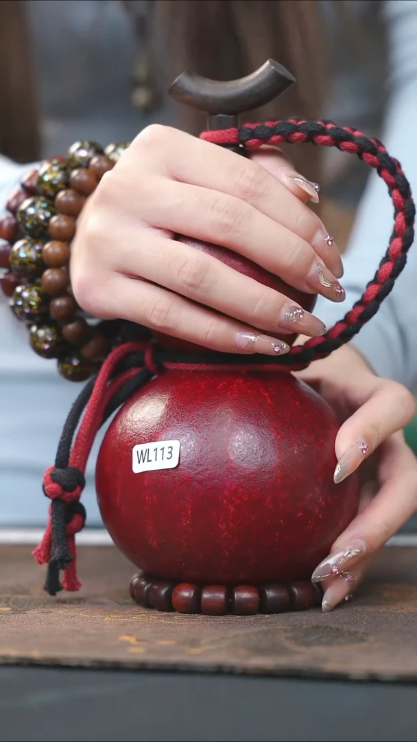 【闪购商品】WK113红色中容量酒葫芦随缘发