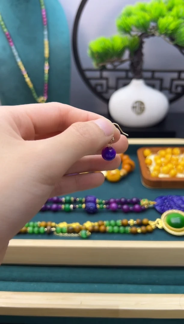 【闪购商品】苏纪石（舒俱来）耳钉14K金镶嵌E05