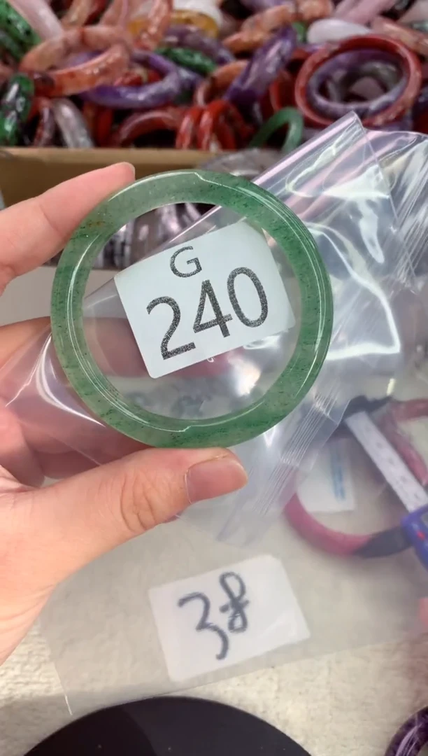 水晶手镯未镶嵌G240-54