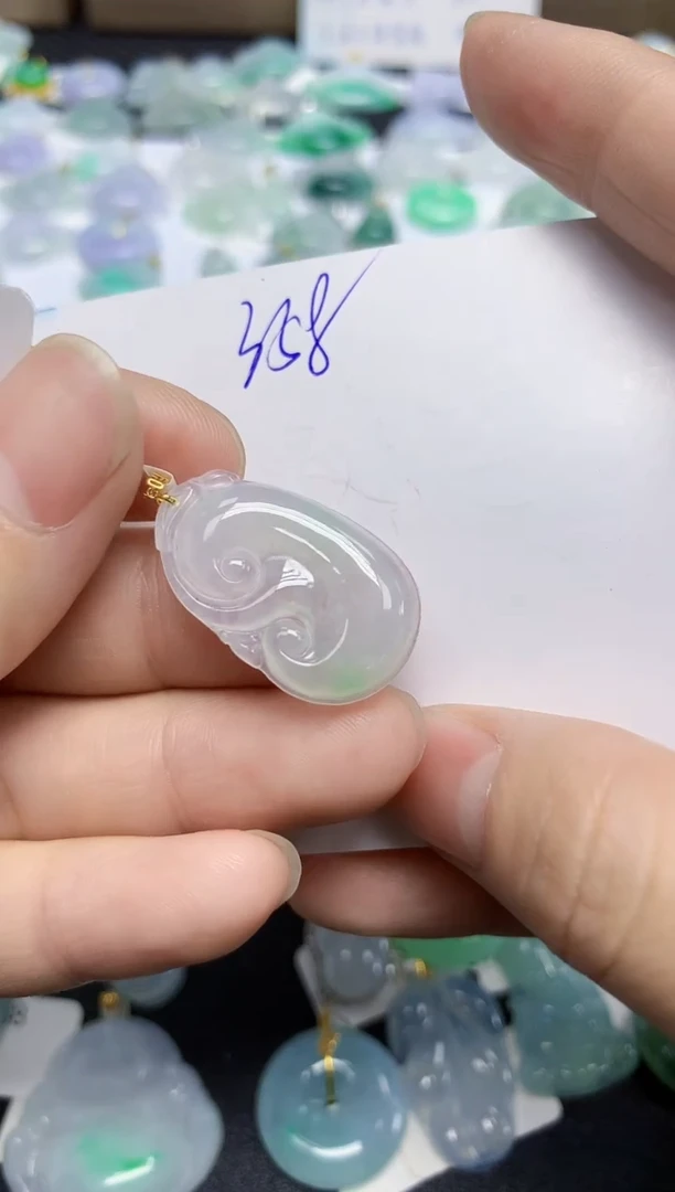 颈饰18K金镶嵌翡翠天然缅甸翡翠A货翡翠百元以上9元证书费自理