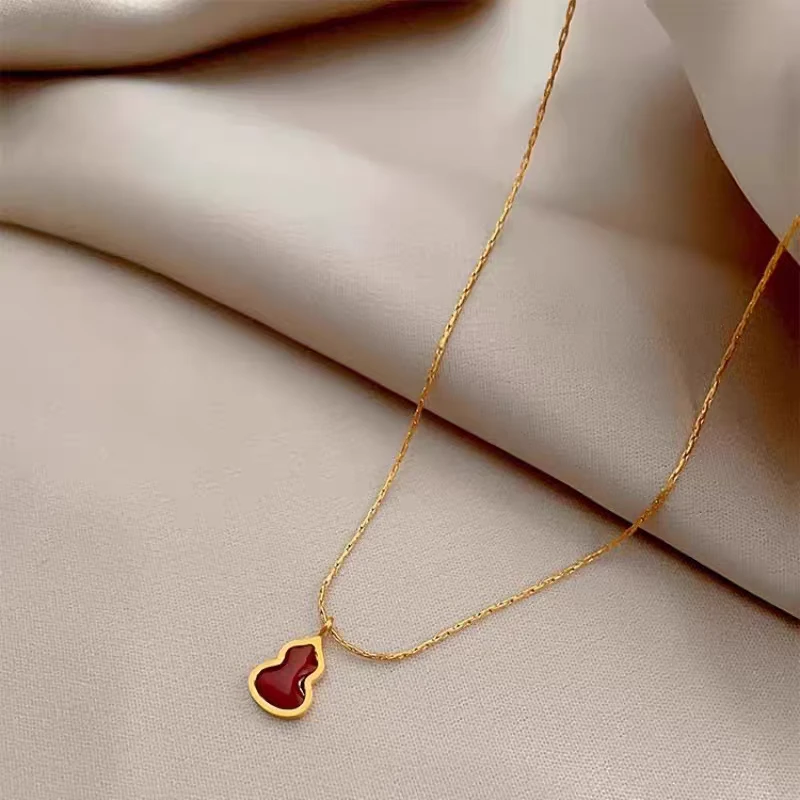 铜合金项链 女简约精致轻奢百搭国风锁骨链时尚金色小众红色饰品