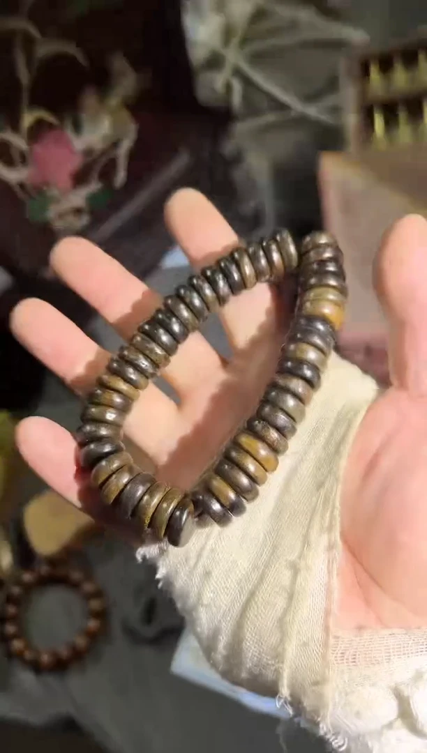 【闪购商品】滴血莲花菩提吊坠1