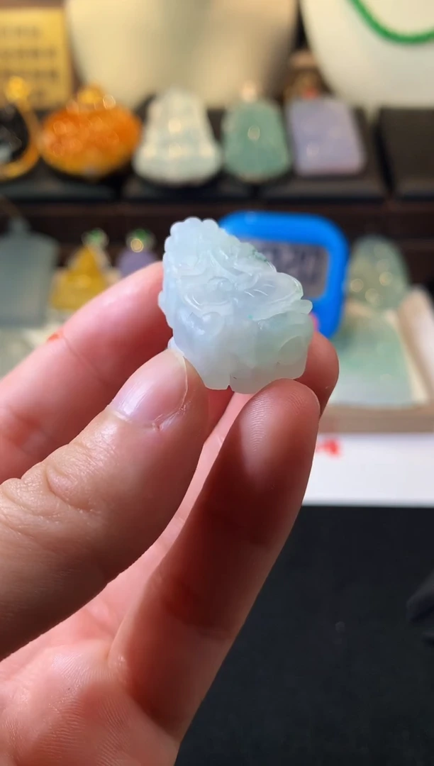 未镶嵌定制翡翠重****车毛货不退不换