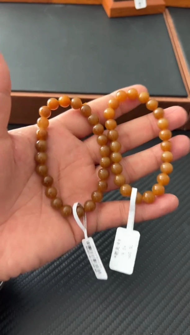 未镶嵌手串和田玉若羌微色差卡8 多样性发货拍一发一
