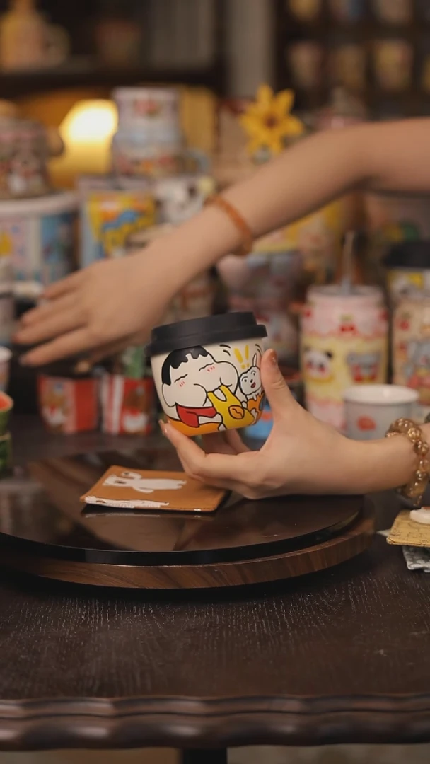 景德镇釉下彩绘设计师款式陶瓷