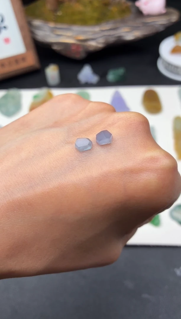 未镶嵌定制翡翠翡翠