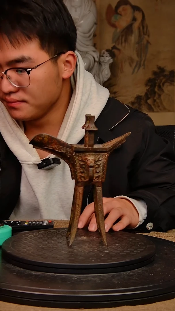 摆件青****）精品陶瓷摆件