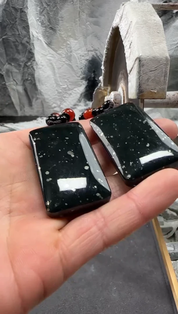 颈饰未镶嵌和田玉吊坠多样性拍一发一件