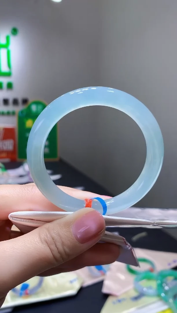 未镶嵌手镯翡翠jk05 天然缅甸翡翠A货53圆条