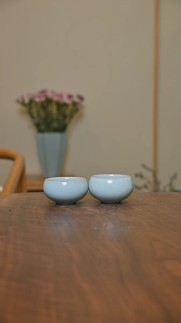 禅定杯2只 天青 微瑕 朱家汝窑款
