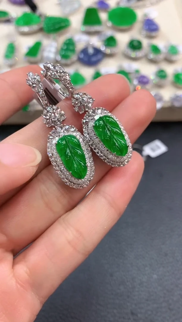 【闪购商品】翡翠耳饰18K金镶嵌m47