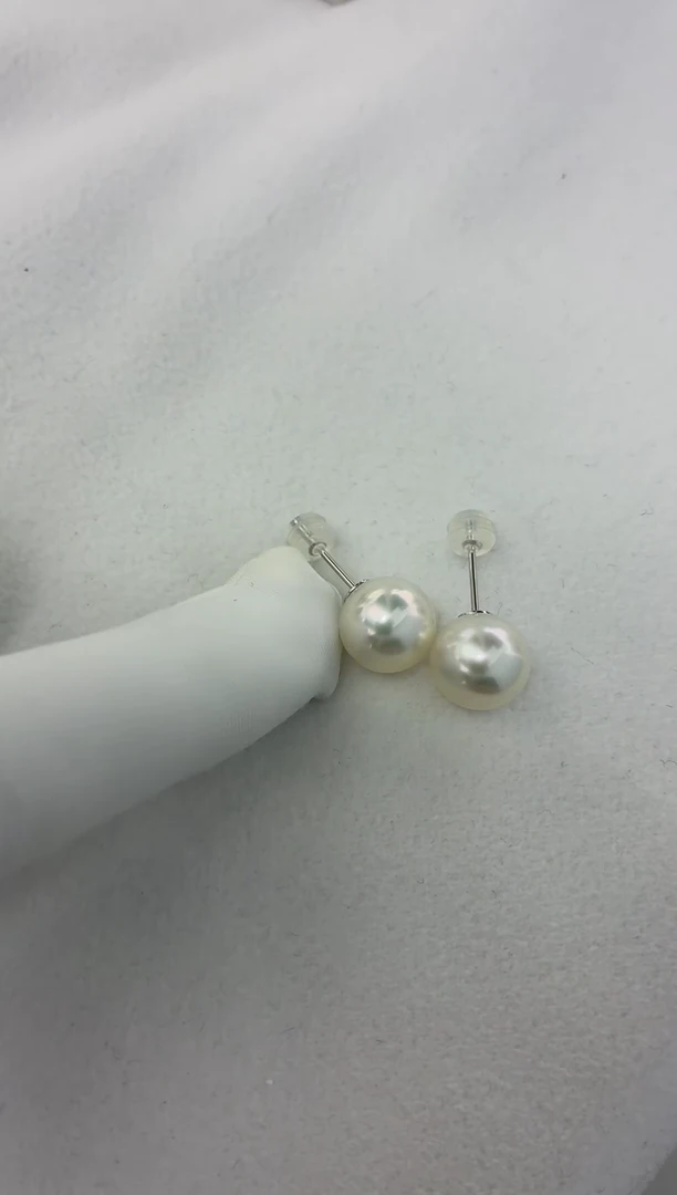 18K金镶嵌耳饰海水珍珠澳白非正圆10-11素钉