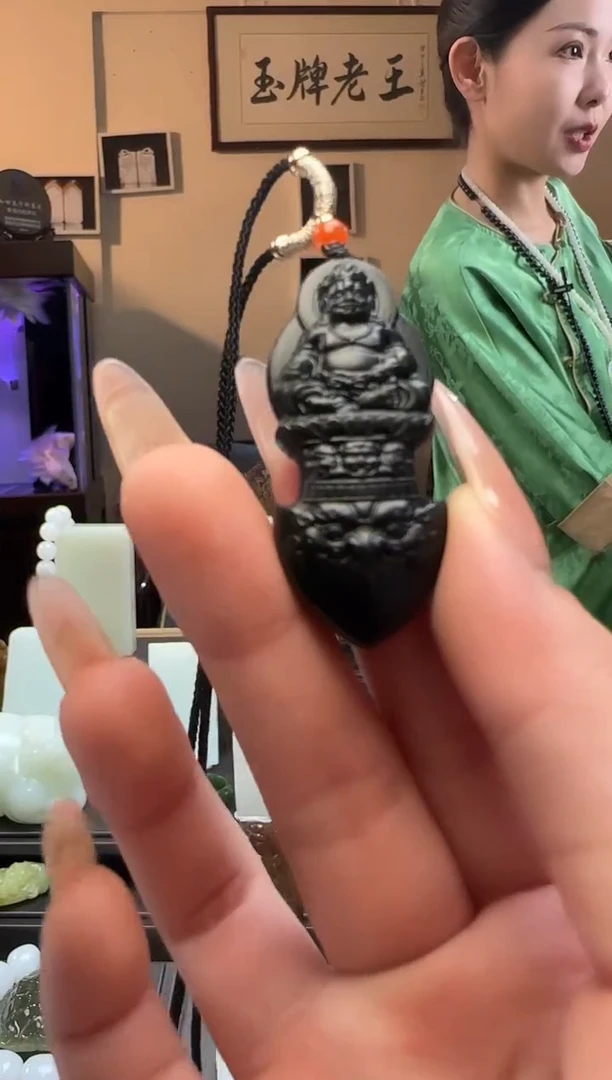 【闪购商品】和田玉青玉财神未镶嵌吊坠