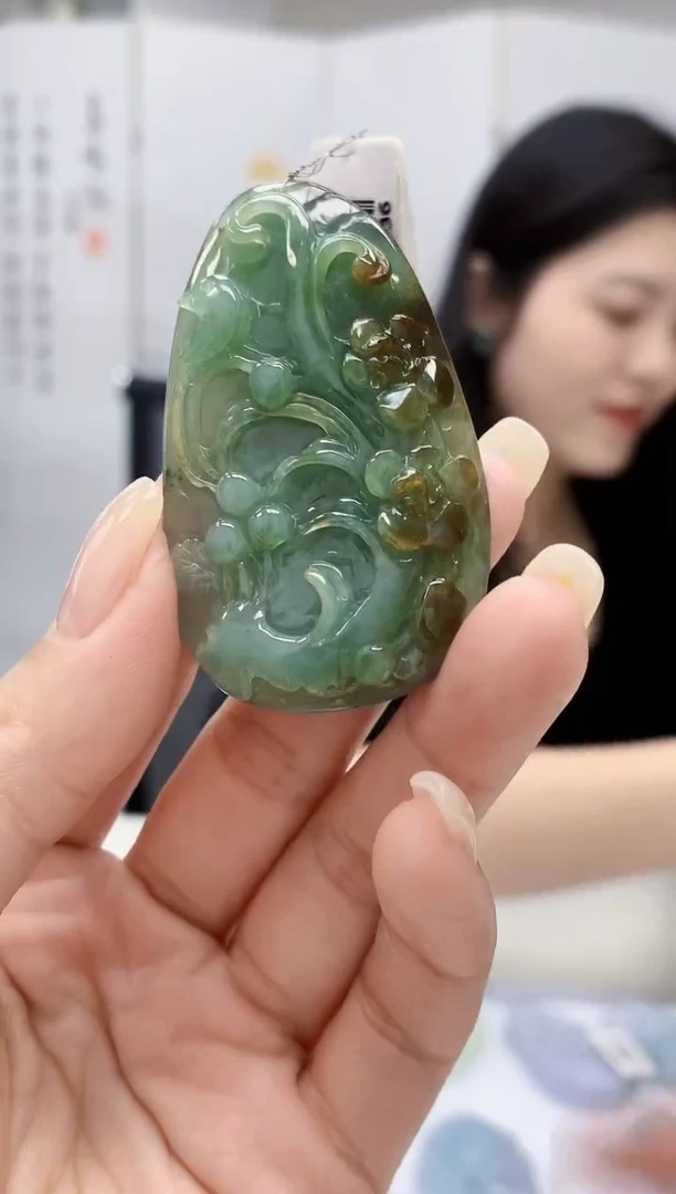 【闪购商品】定制翡翠未镶嵌0405lr-毛货挂件22