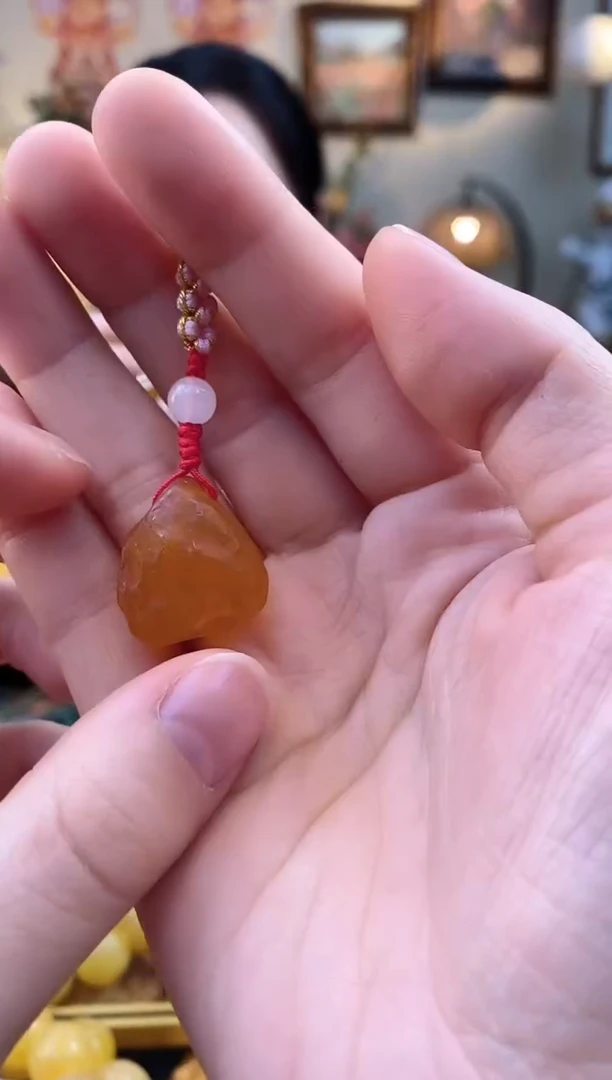 【闪购商品】琥珀颈饰未镶嵌吊坠