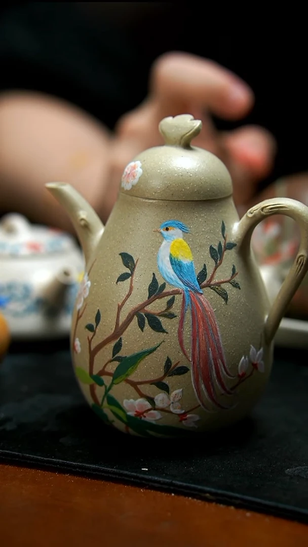 茶壶紫砂白泥蓝鸟壶大瑕