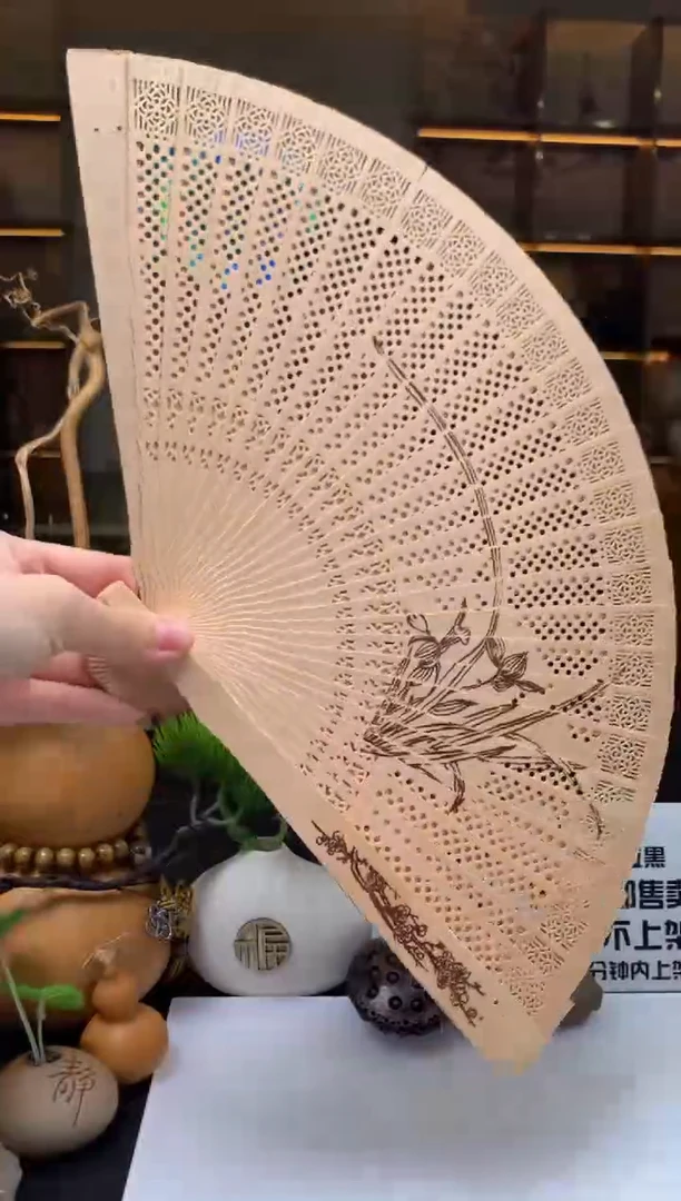 檀香木其他檀香扇---100263多样性发其一