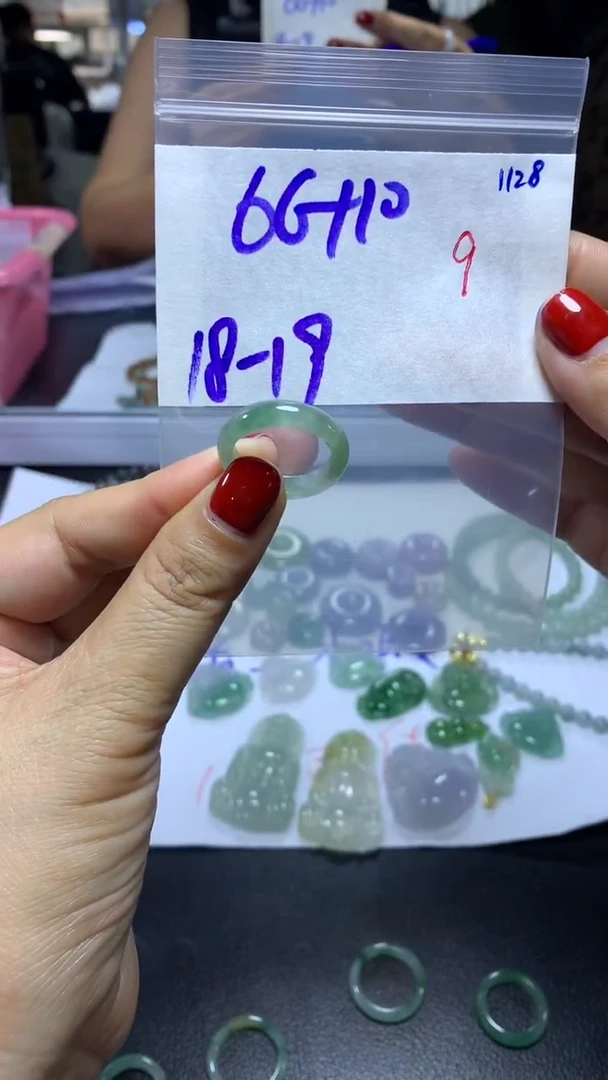 未镶嵌定制翡翠毛货需精细抛光拍一发一