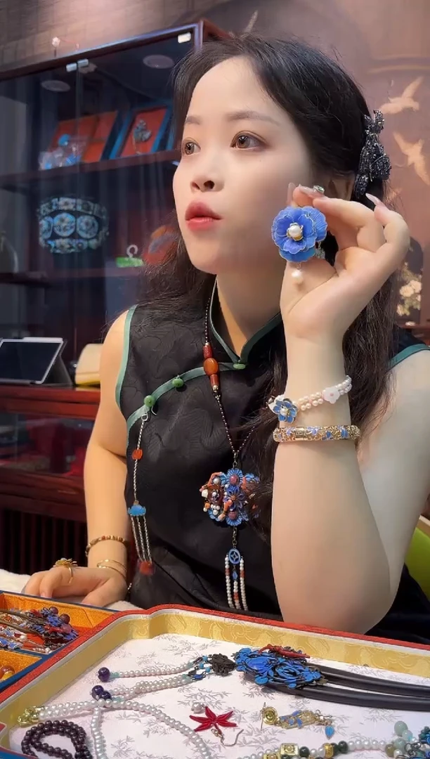 纯铜锆石合金非遗重工吊坠