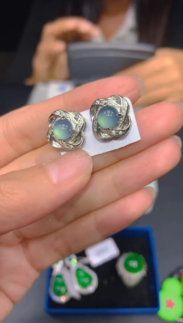 【闪购商品】定制翡翠未镶嵌189多样性发货（发其一）