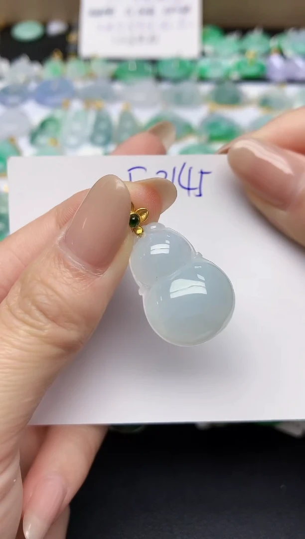 颈饰未镶嵌翡翠天然缅甸A货翡翠百元以上9元证书费自理