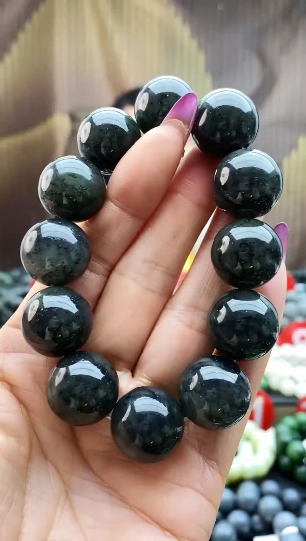未镶嵌手串和田玉点墨青花18