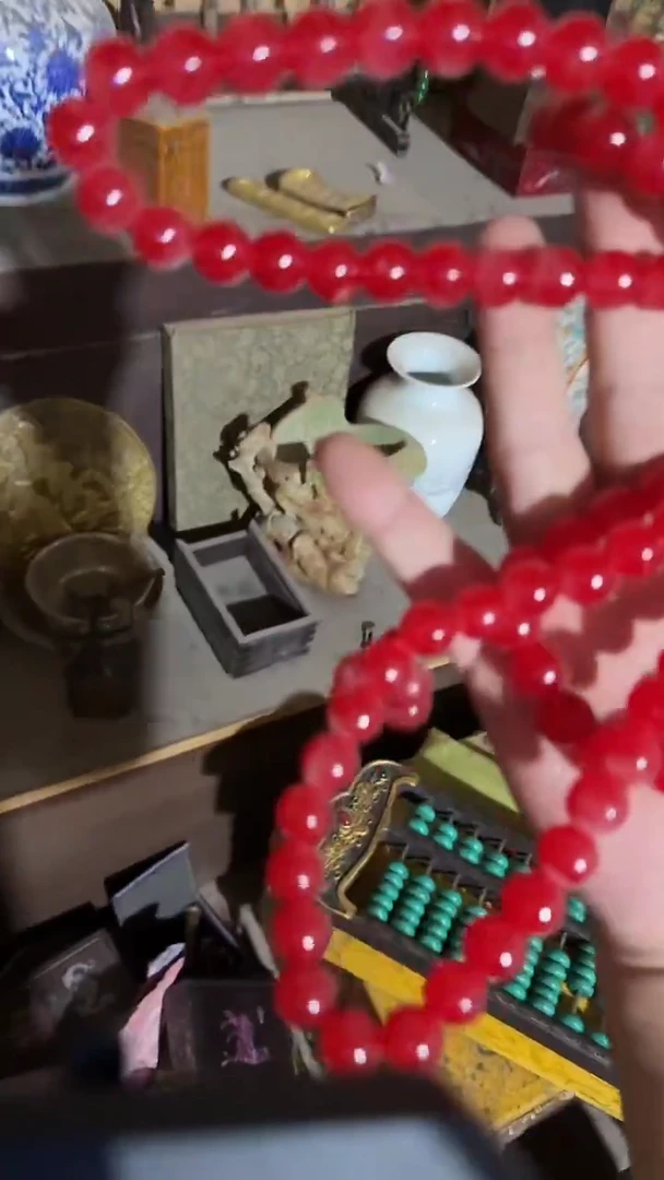 木闪电购链接精品摆件大红珠子不带盒子
