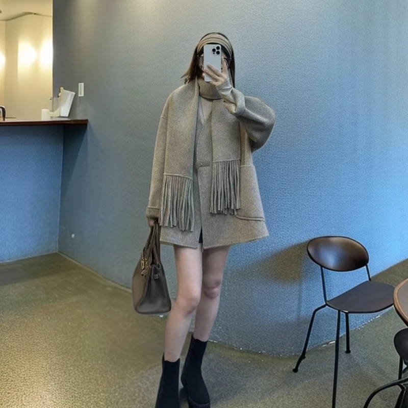 【格一专场专属】纯色女落肩袖宽松型秋冬毛呢外套女装气质围巾8801