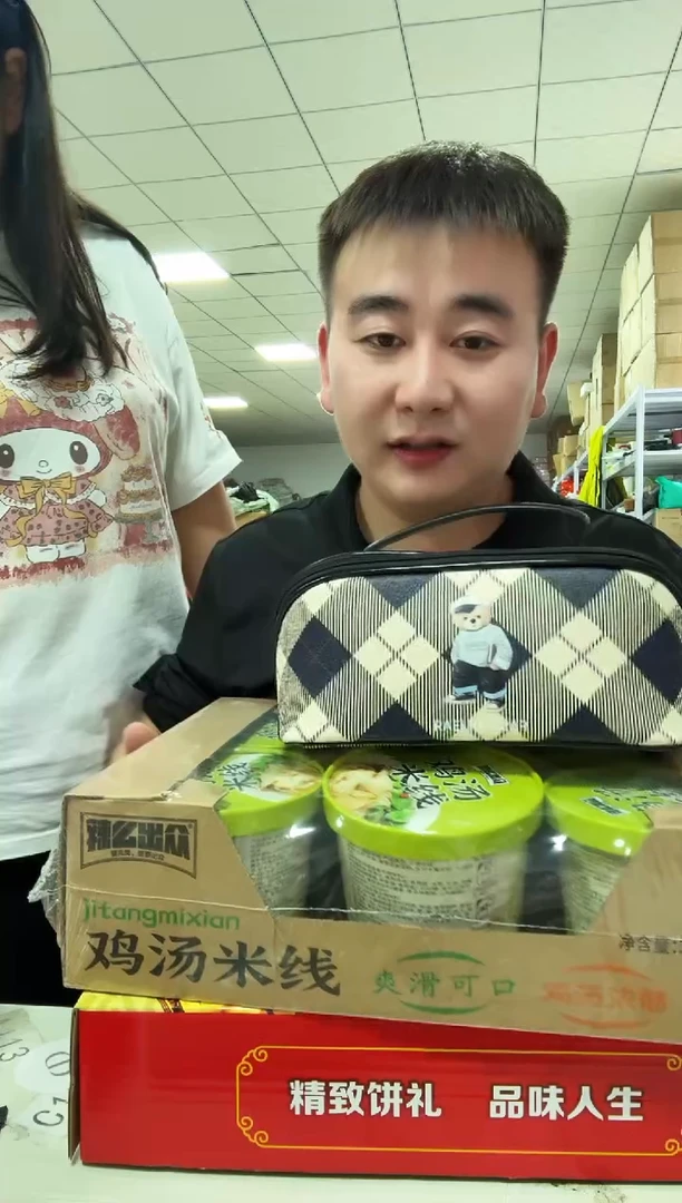 牦牛剖层皮革琪老板女包6号店超好看发图片款