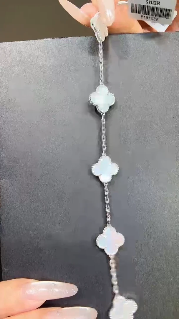 18K金镶嵌贝壳（贝母）手链白色五花手链