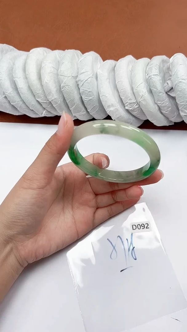 一物一拍，对准价格D92