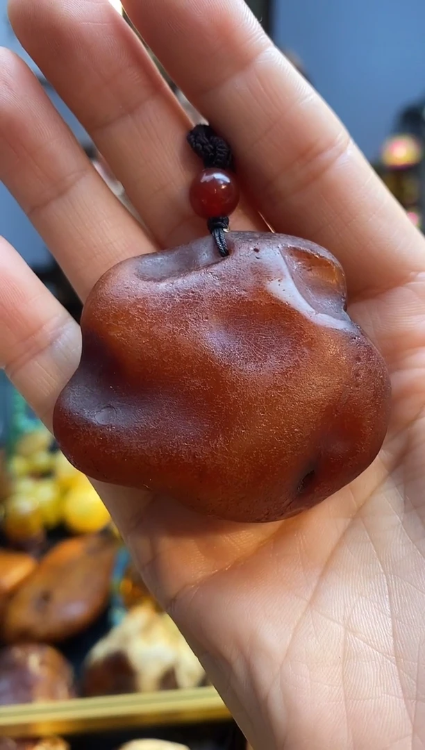 琥珀颈饰未镶嵌吊坠