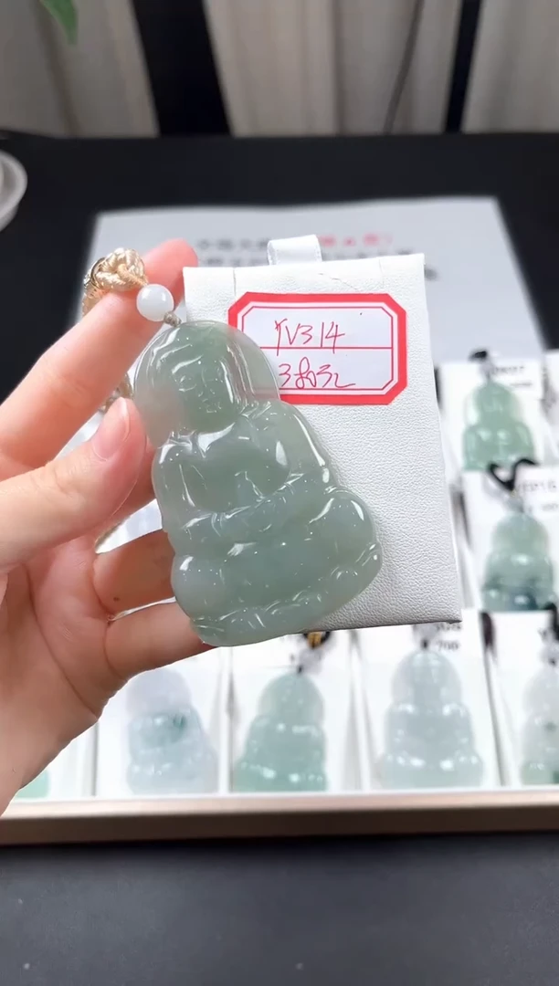 翡翠未镶嵌颈饰YV314冰绿超大观音