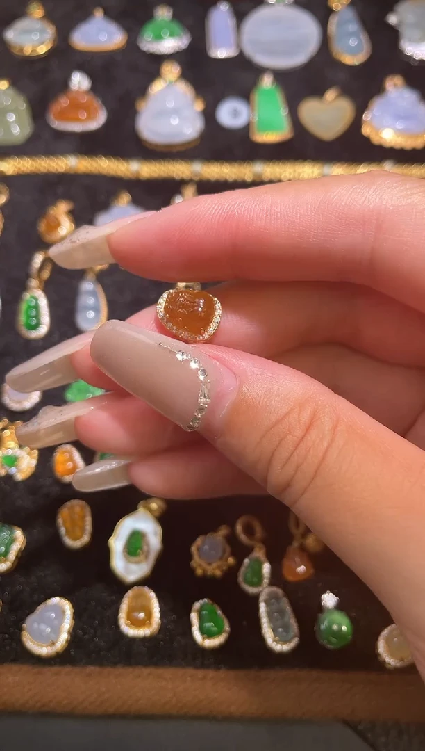 颈饰银S925镶嵌翡翠天然a货翡翠