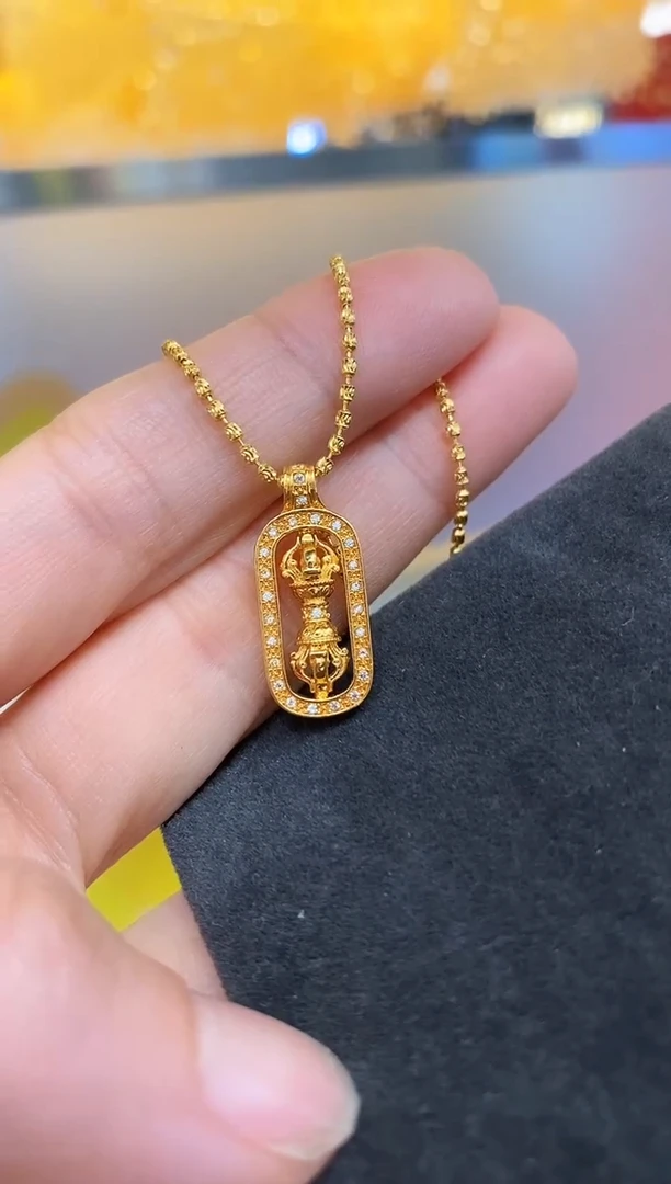 【闪购商品】合成碳硅石（莫桑石）吊坠(不含链)18K金镶嵌金刚杵吊坠