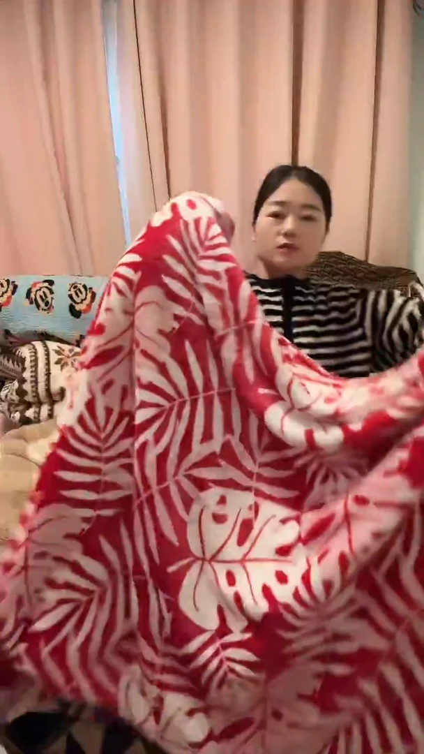 聚酯纤维2-2.3红色枫叶--瑕疵款