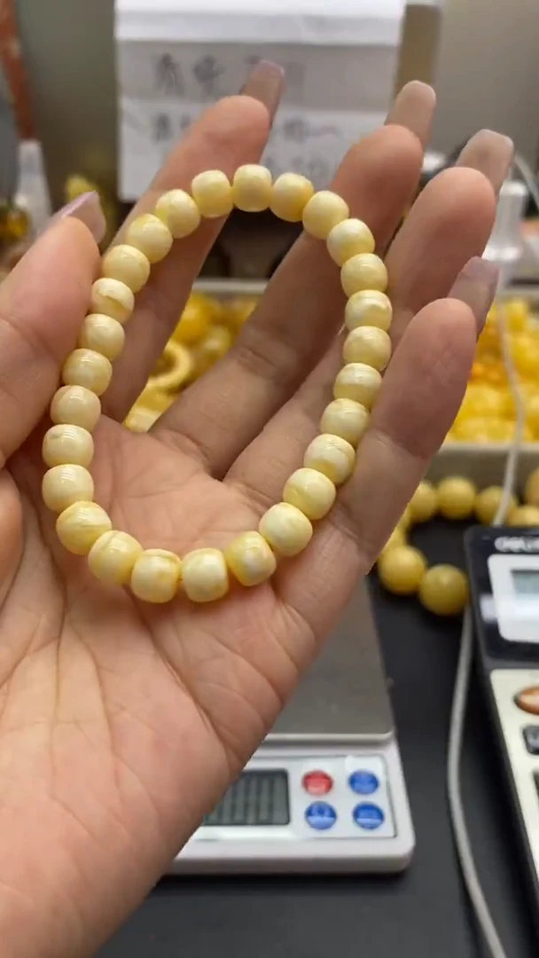 琥珀未镶嵌珠宝奇石猫*734