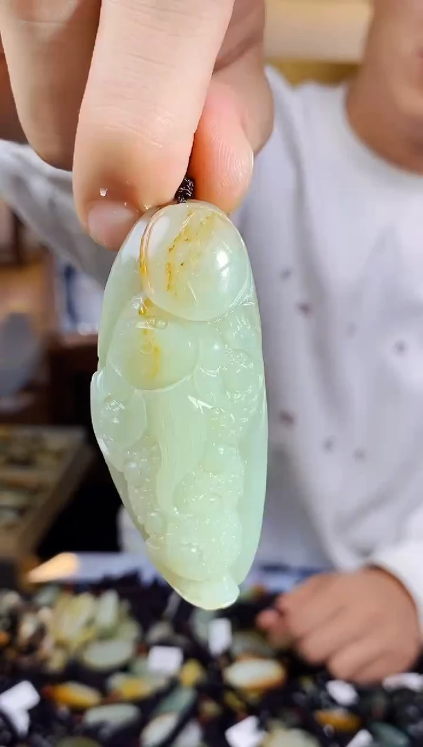 【闪购商品】和田玉颈饰未镶嵌1