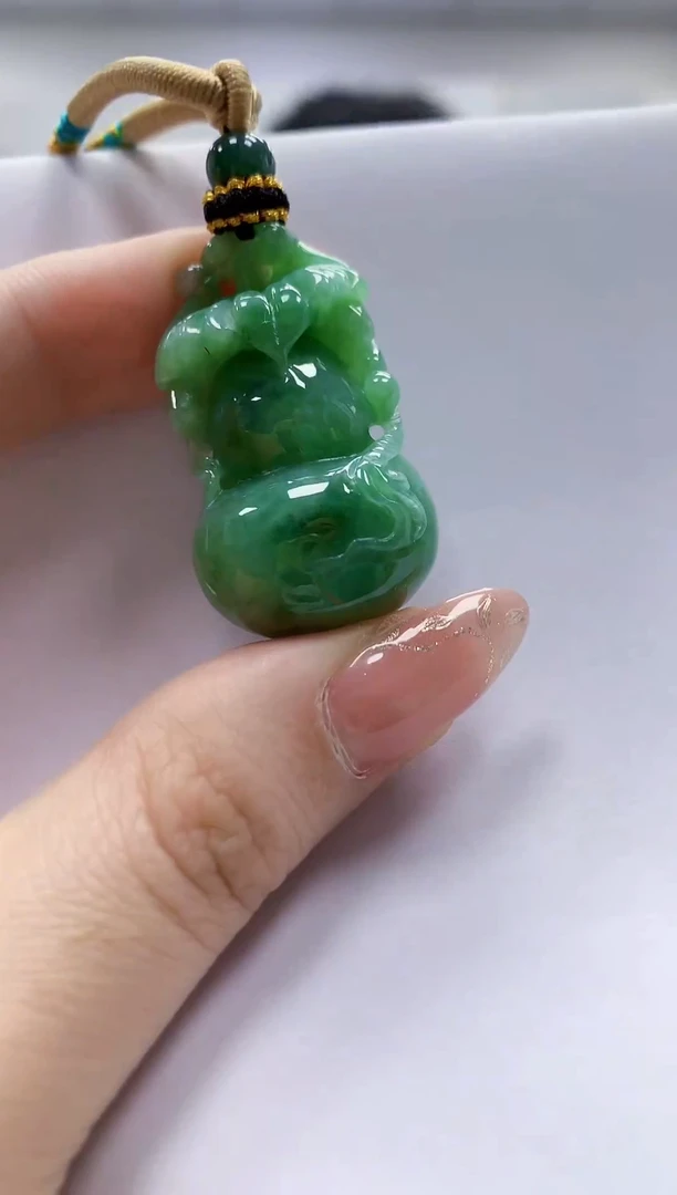 未镶嵌定制翡翠5060jw-毛货挂件16