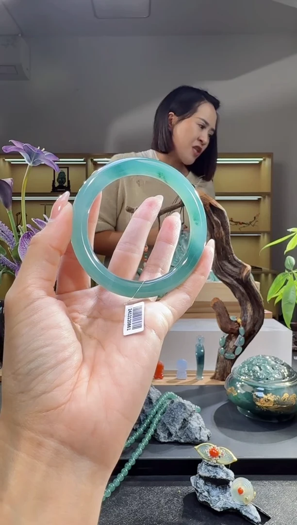 未镶嵌手镯翡翠56.8圈