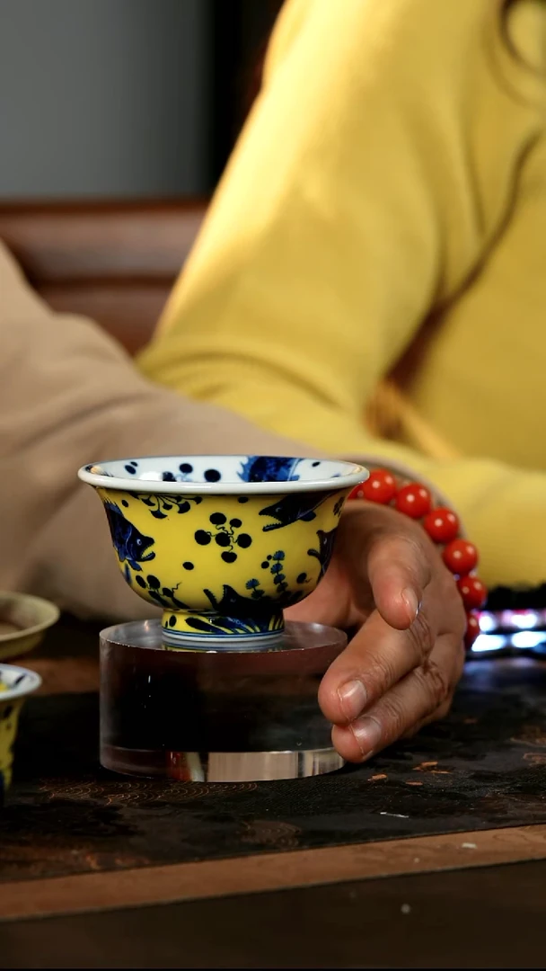 景德镇水造窑鱼杯