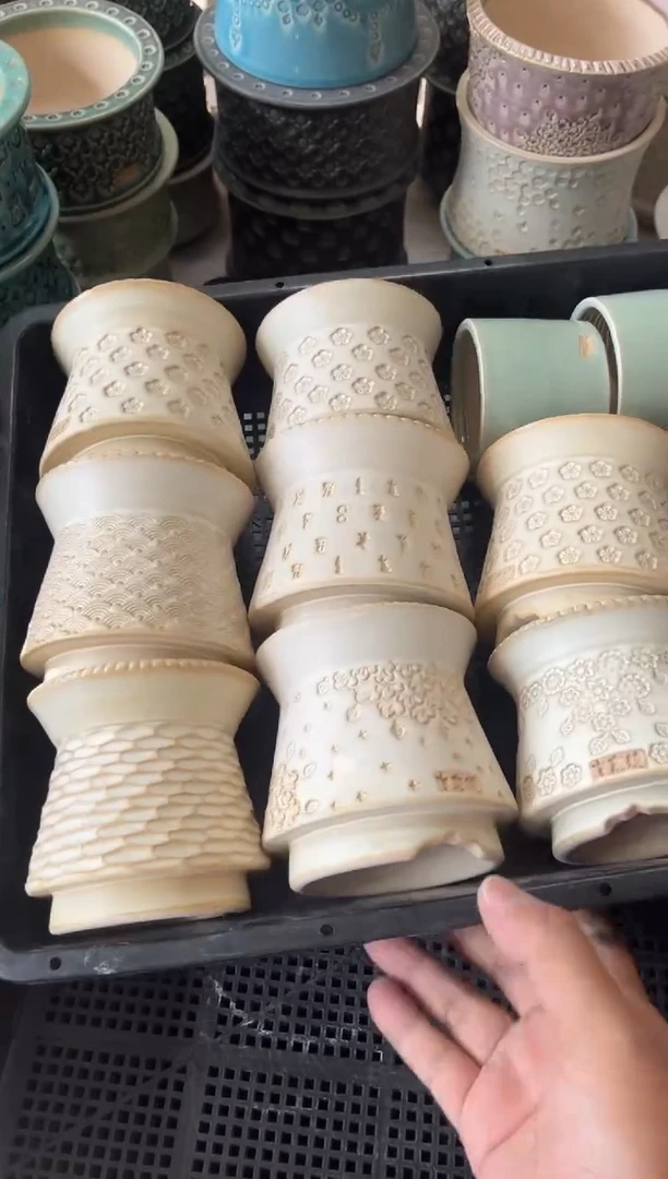 七里烧默认瑕11-22-018-4个一组随机1组赠素色1个