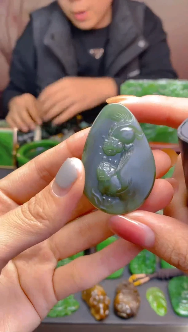 未镶嵌和田玉珠宝半成品1