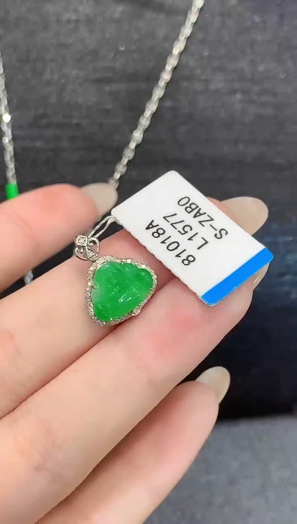 吊坠(不含链)18K金镶嵌翡翠L多样性发其一