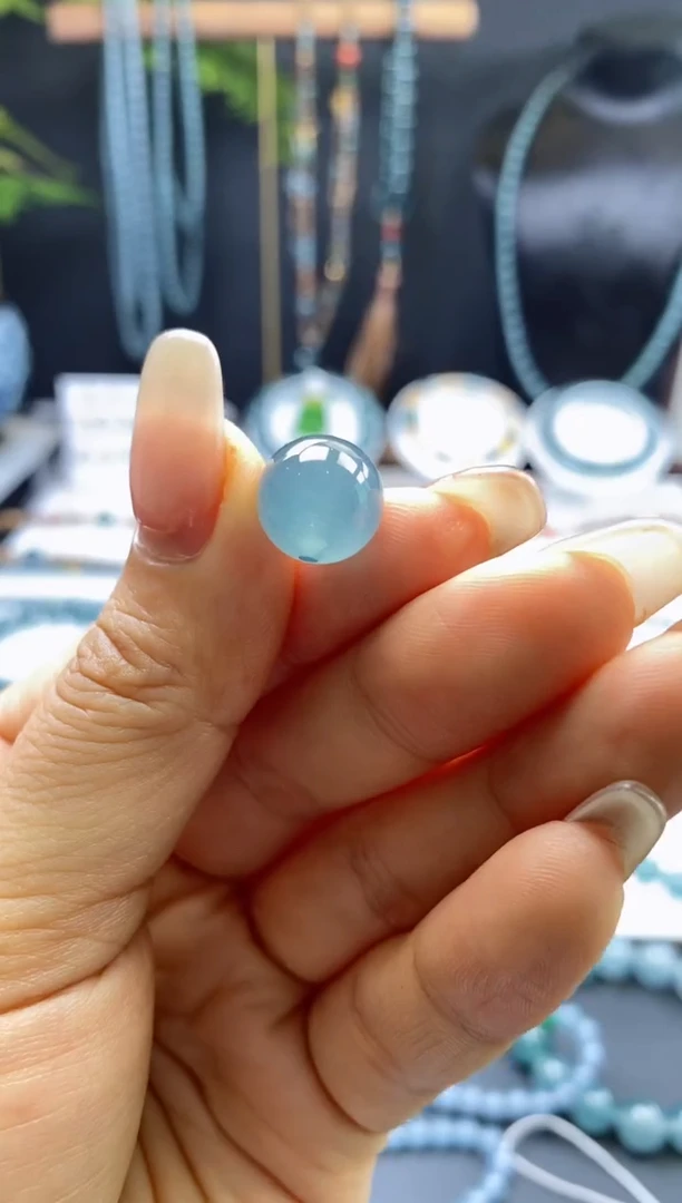 翡翠未镶嵌颈饰0230529859